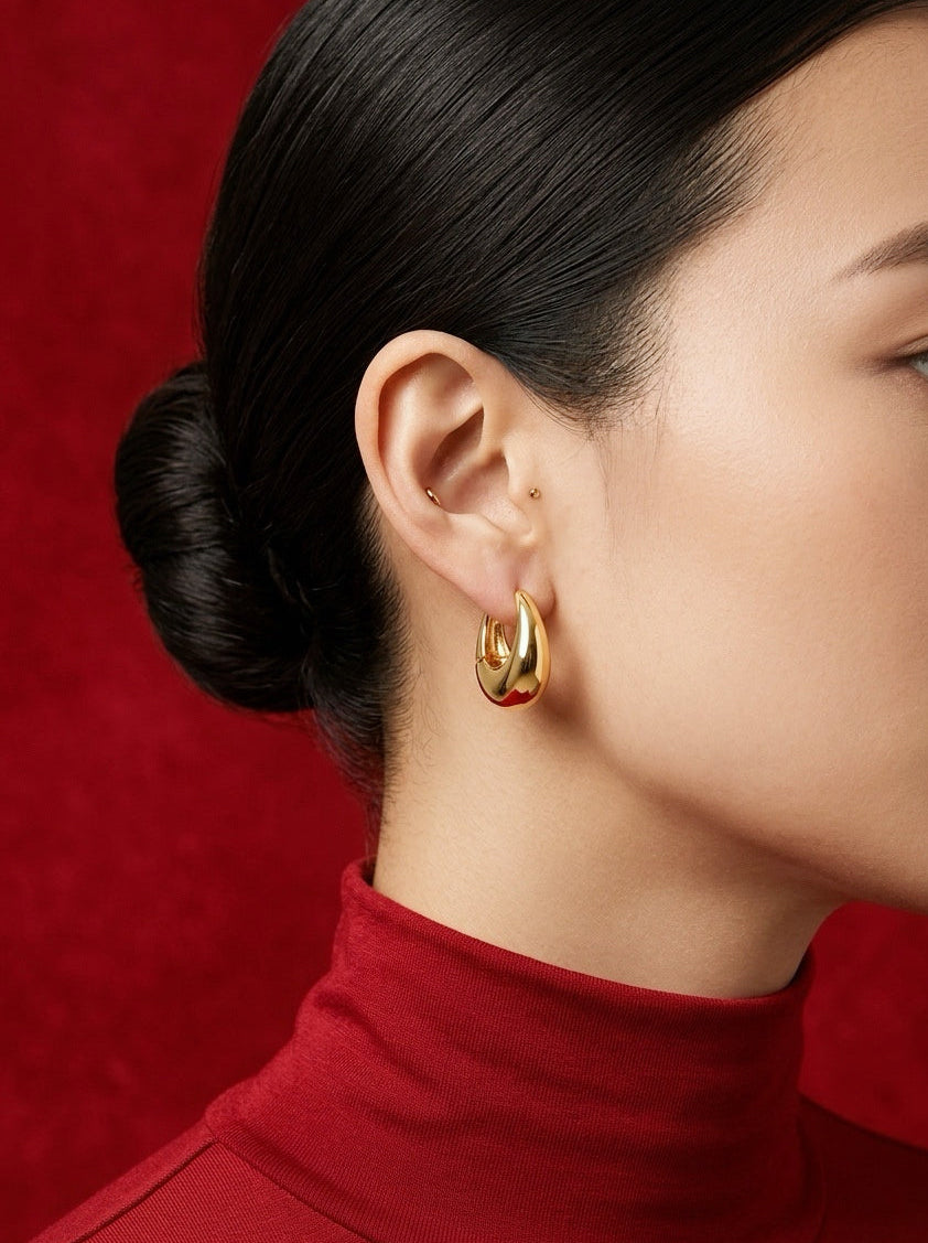 The Chunky Teardrop Hoops